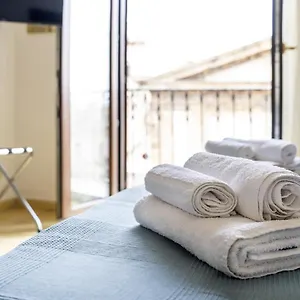  Apartment Porta Carini